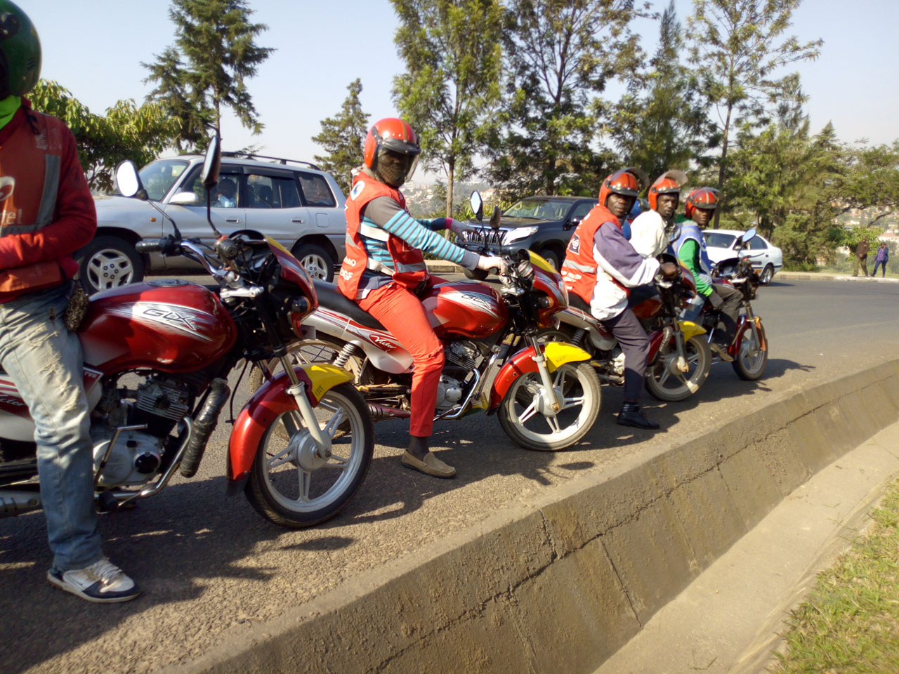 Nyiri Moto yahiye yahise afata indi arahunga nta wamenye amakuru ye