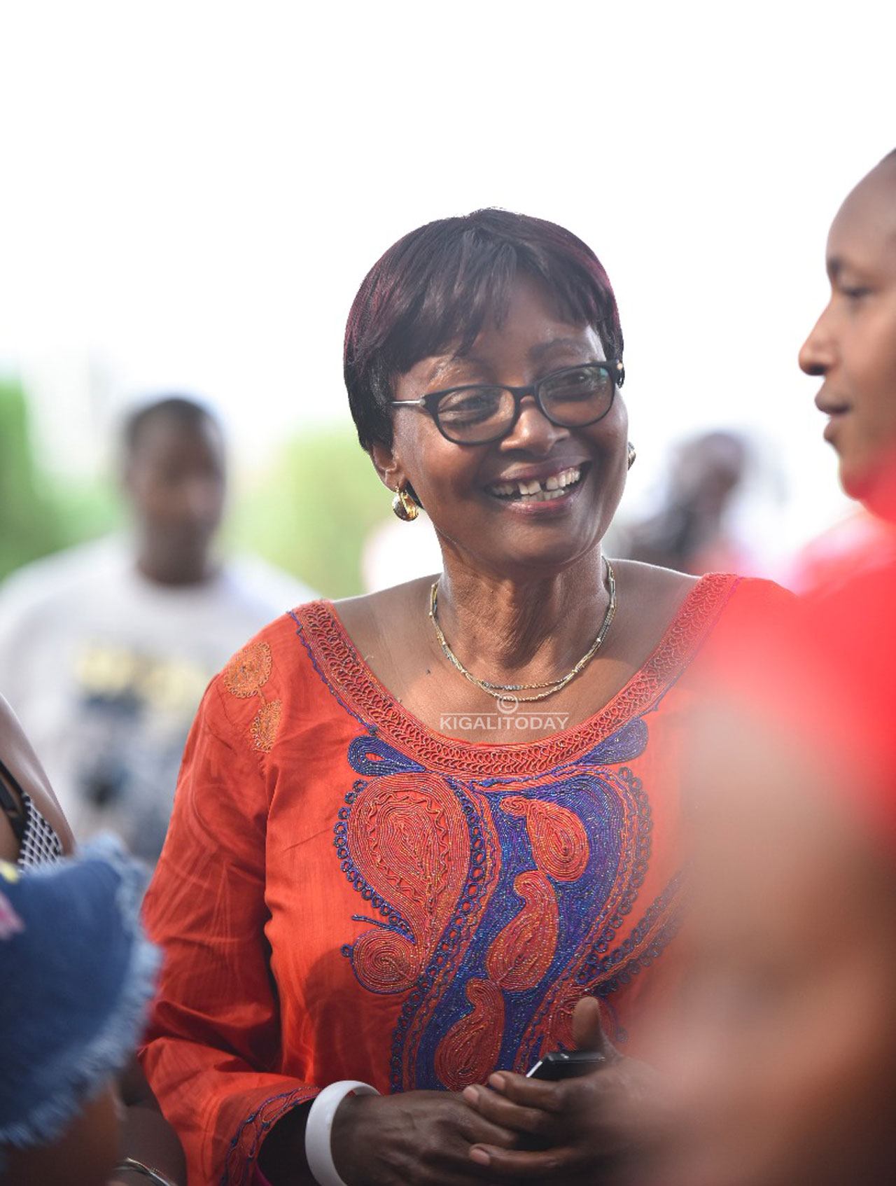 Nyina wa Meddy yari yaje kumwakira.