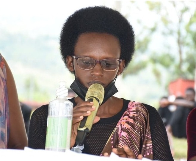 Nyiratamu ntabwo yaheranwe n'ibikomere ahubwo arimo kwiyubaka