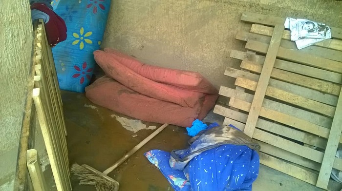 Matela zangijwe n'amazi