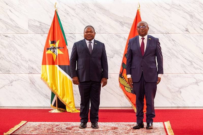 Col (Rtd) Donat Ndamage na Perezida wa Mozambique, Filipe Jacinto Nyusi