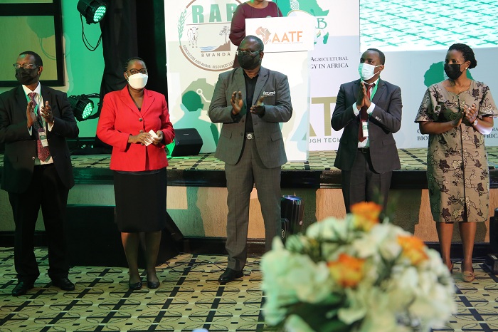 Abayobozi batandukanye mu itangizwa rya OFAB