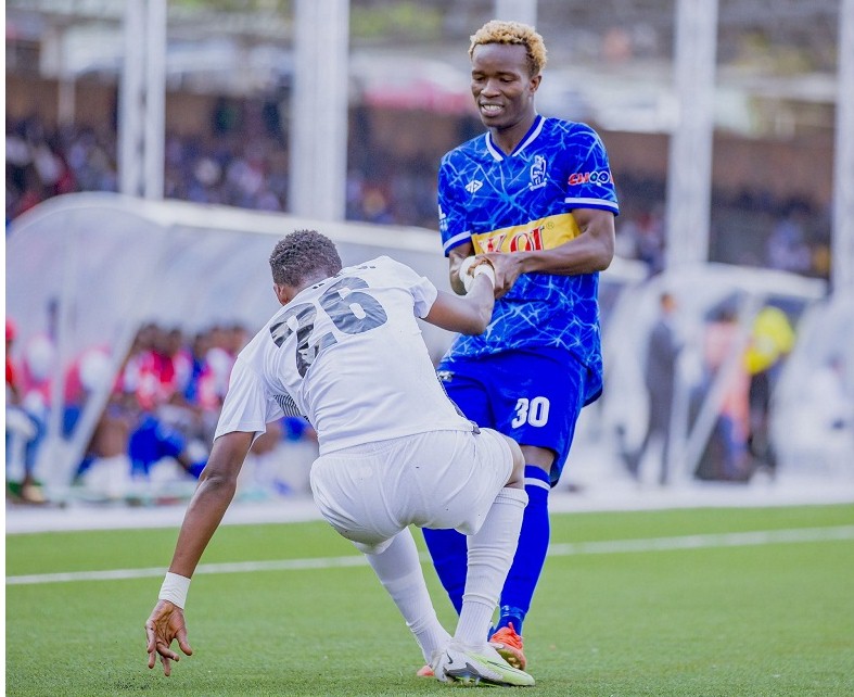 Ojera Joackiam ahagurutsa Ishimwe Christian bari bahanganye 