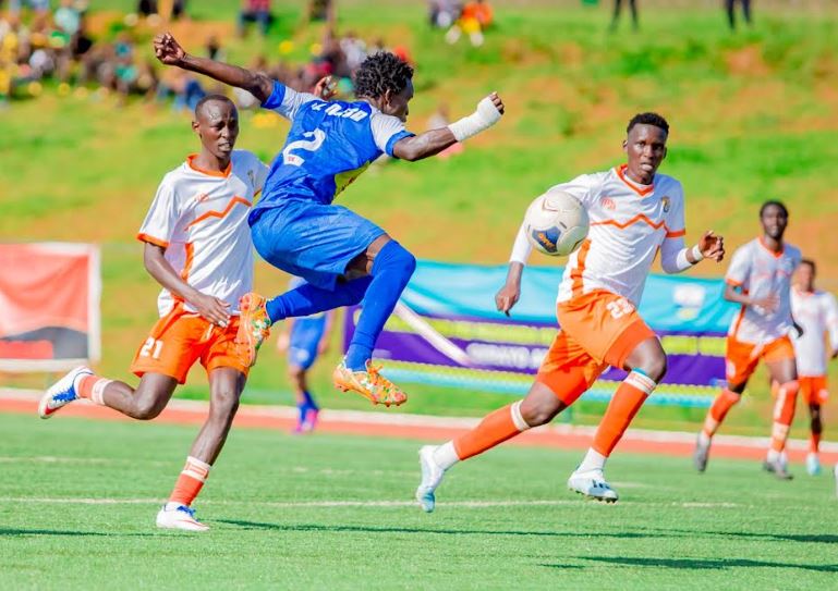 Ojera Joackiam yavunitse ariko arangiza igice cya mbere ahita asimburwa na Iraguha Hadji