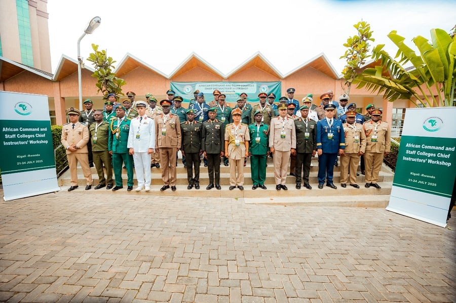 Abayobozi bakuru b'amashuri ya gisirikare muri Afurika bari mu Rwanda