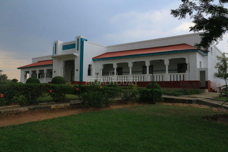 Ingoro y'Umwami mu Rukari 