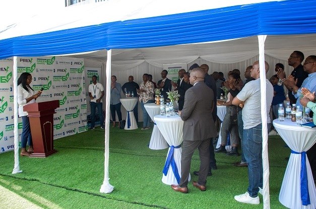 Umuyobozi wa banki ya Kigali ageza ijambo ku bari bitabiriye uwo muhango