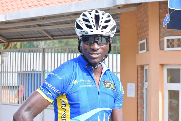 Ruhumuriza Abraham wamamaye mu mukino w'amagare mu Rwanda 