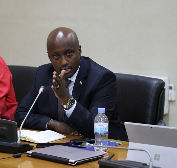 Ambasaderi Olivier Nduhungirehe 