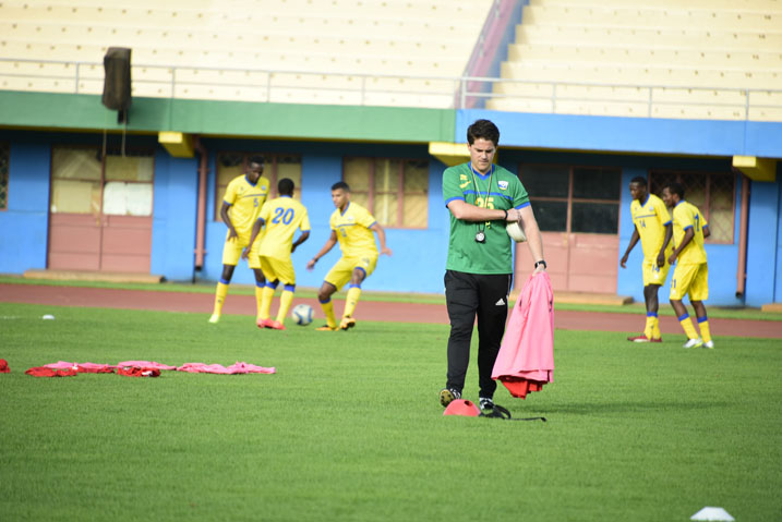 Jimmy Mulisa yasimbuye Johnny Mckinstry uheruka gusezererwa