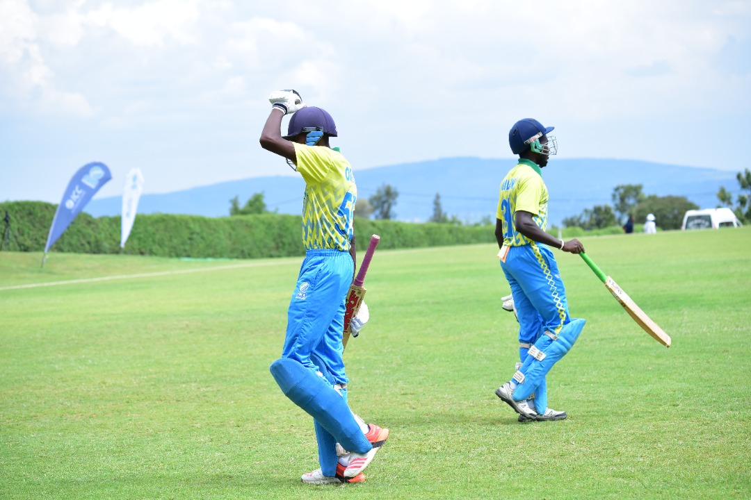 Orchide TUYISENGE nyuma yo gusohorwa mu kibuga n'abanya-Malawi