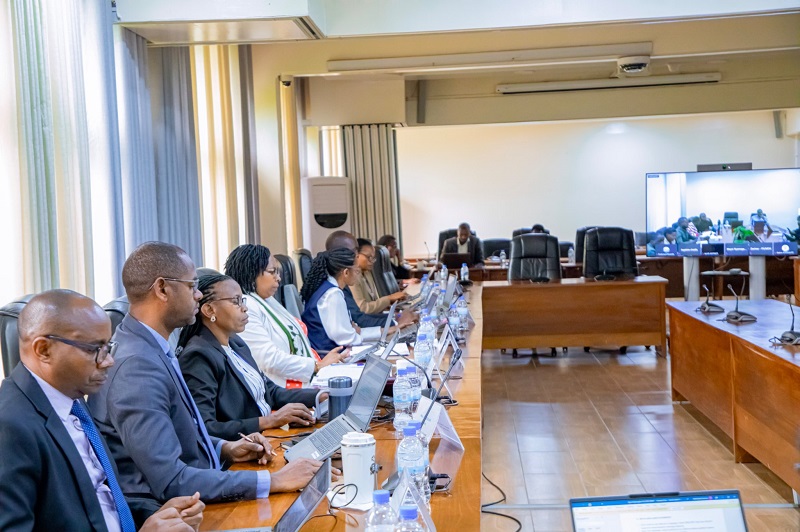 PAC ntiyumva ukuntu inyubako z