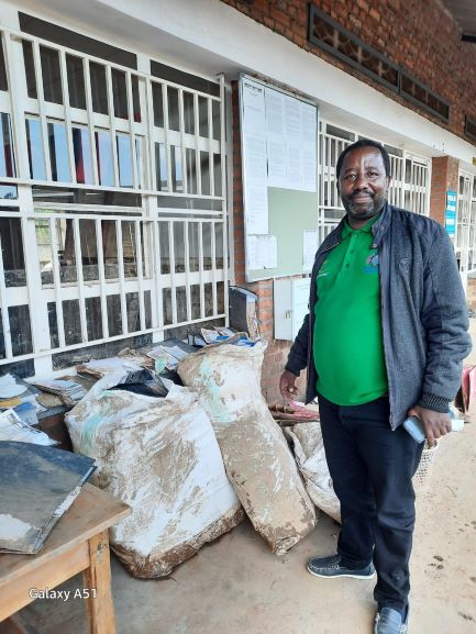 Padiri Rushigajiki Jean Paul uyobora Paruwasi ya Nyundo