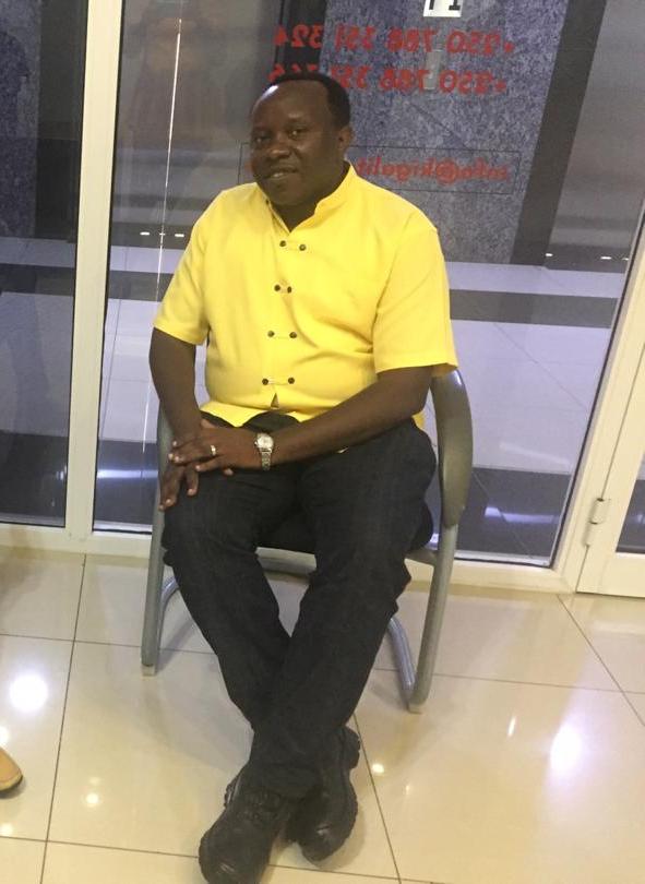 Padiri Amerika avuga ko ubuzima bukwiye gushingira ku ngero nziza