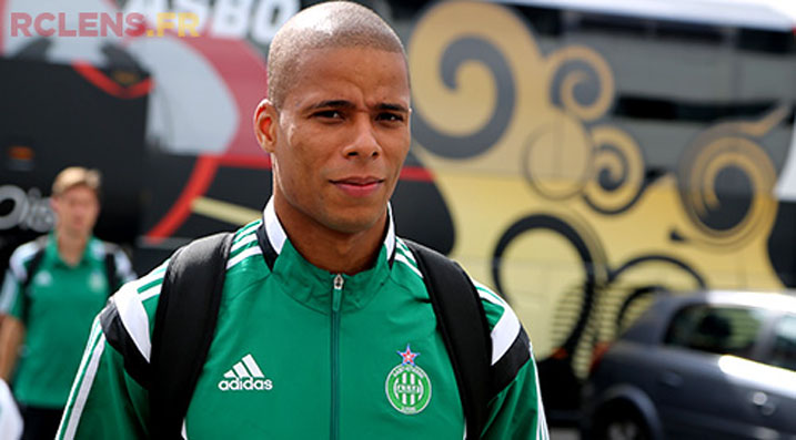 Kevin Monnet Paquet yari amaze iminsi ashakishwa n'Amavubi