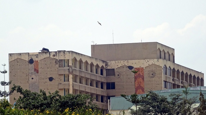 Uku ni ko yahoze isa itarasigwa amarangi mashya