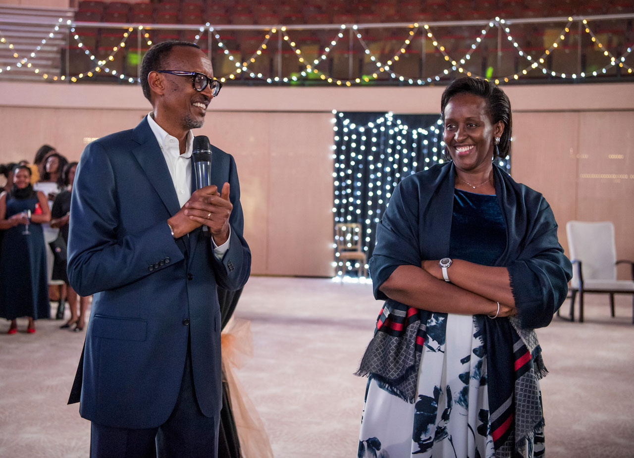 Perezida Kagame yasabye abitabiriye ibirori by