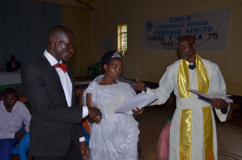 Pasitori ari gushyingira abageni bari bavukijwe uburenganzira bwabo