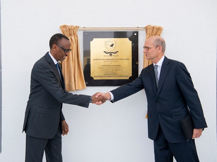 Umuyobozi w'itorero ry'Abadivantisiti b'umunsi wa karindwi ku isi Dr. Ted Wilson yashimiye Perezida Kagame