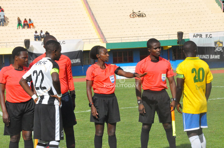 Umukino wa APR Fc na Vision wasifuwe n'umusifuzi mpuzamahanga, Salma Mukansanga