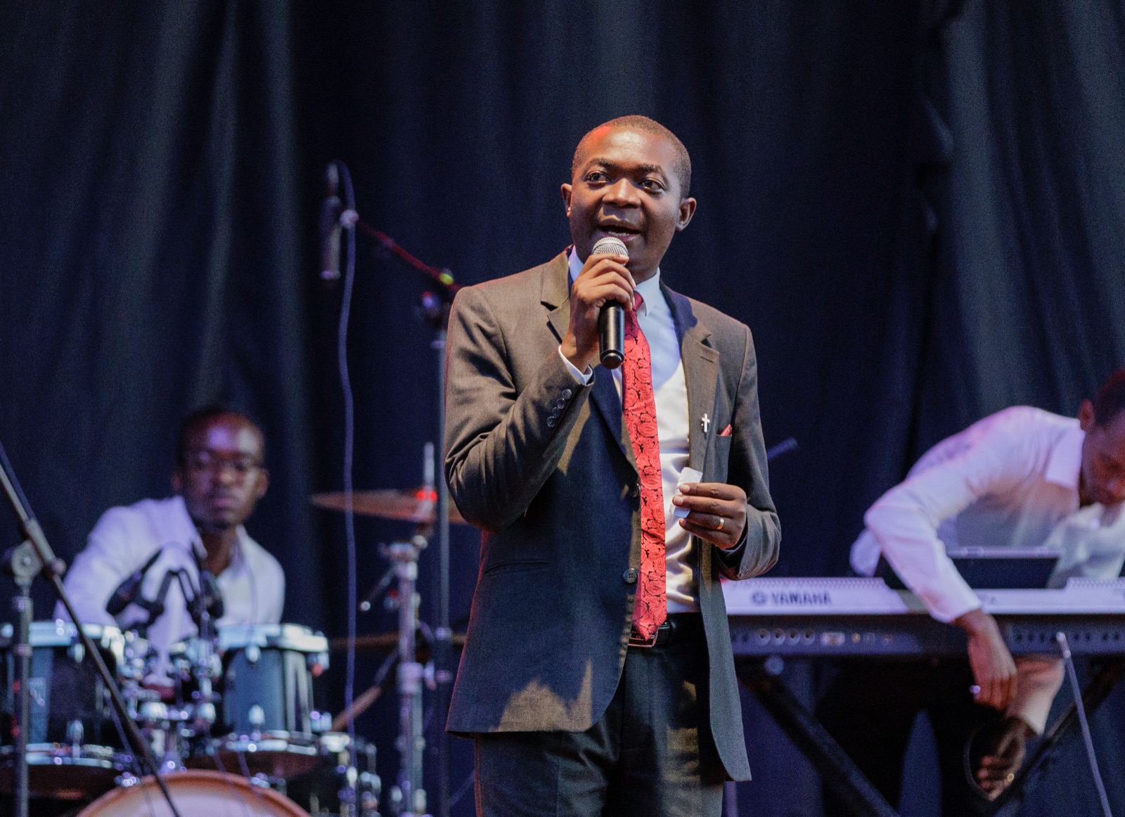 Uwari uyoboye iki gikorwa (MC)