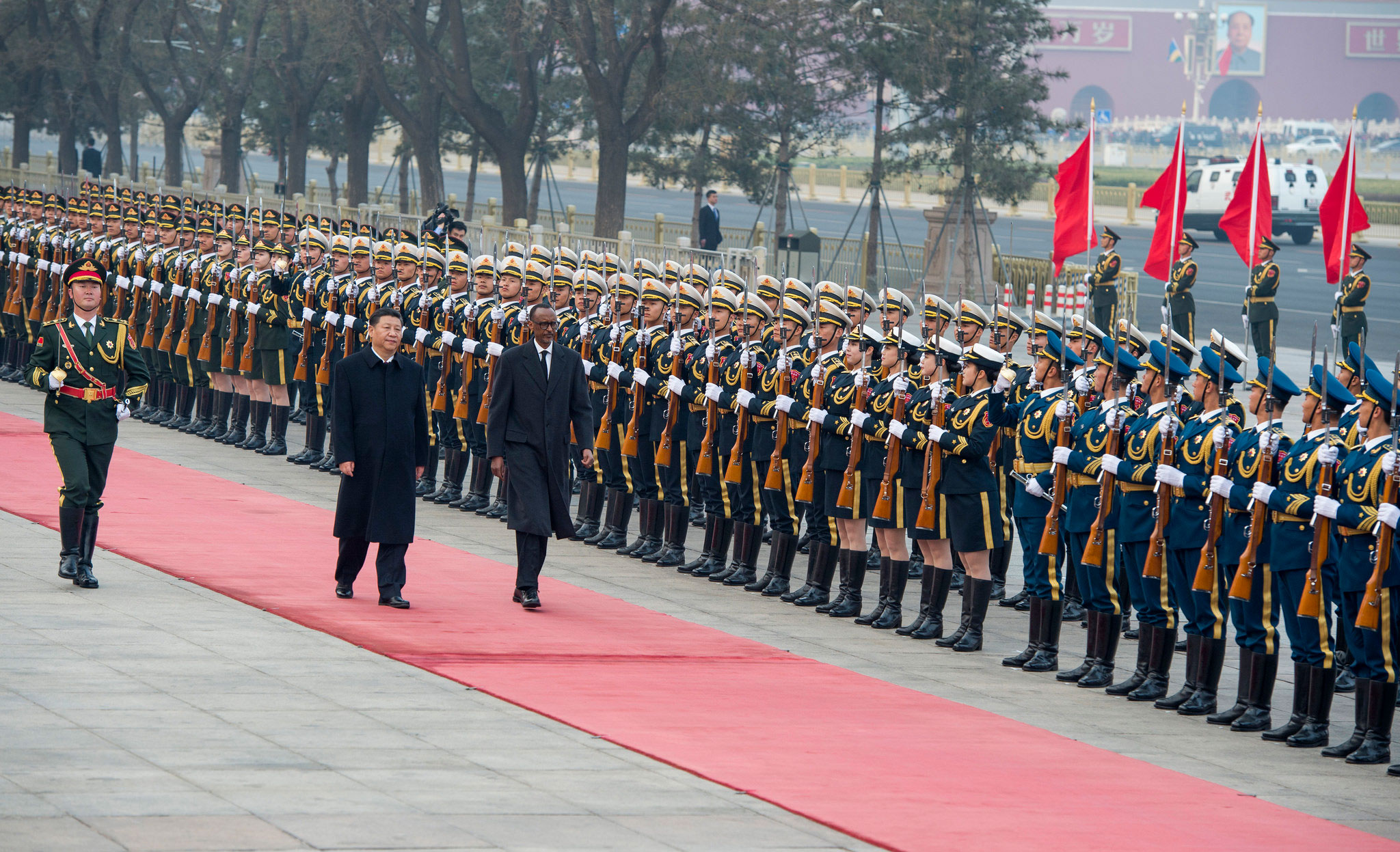 Perezida Kagame yakiriwe mu ngoro ya Perezida Jinping.