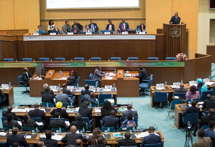 Perezida Kagame yahamagari abaperezida b'Afurika kudatega amaboko inkunga gusa bagaharanira kwigira.