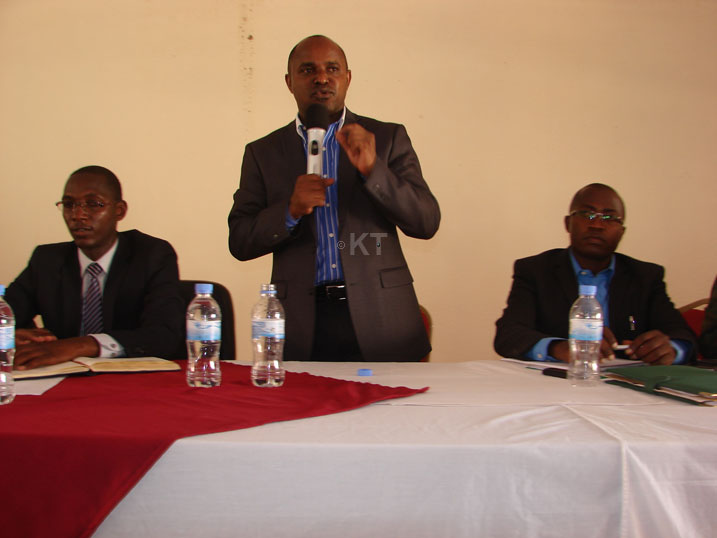 Perezida wa Njyanama ya Rulindo, Eng. Gatabazi Pascal, asaba inzego z'ubuyobozi gushyira imbaraga mu gukurikirana imihigo.