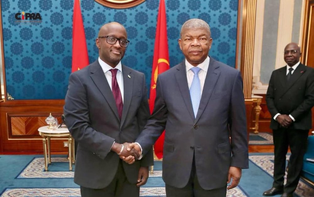 Perezida João Lourenço yakiriye Minisitiri Nduhungirehe