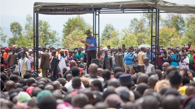 Perezida Kagame aganiriza abaturage bo mu Murenge wa Ndera mu mwaka ushize