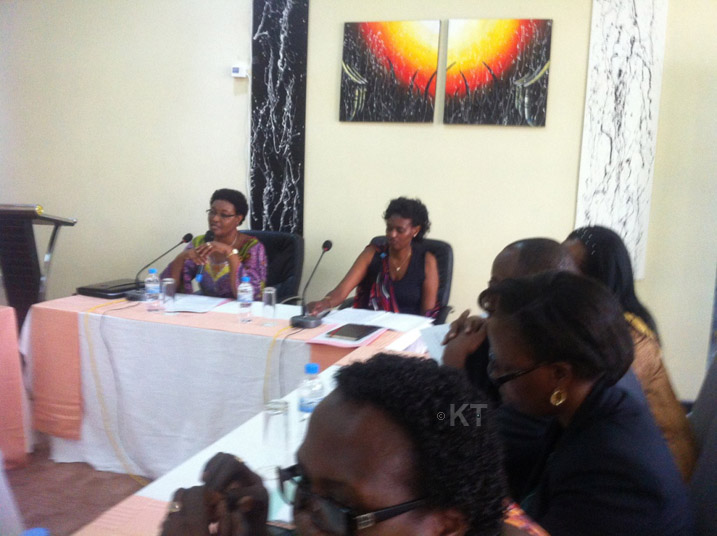 Perezida w'inteko abaha impanuro