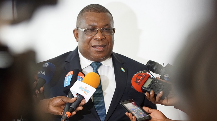 Ambasaderi Peter Joseph Francis uhagarariye Sierra Leone