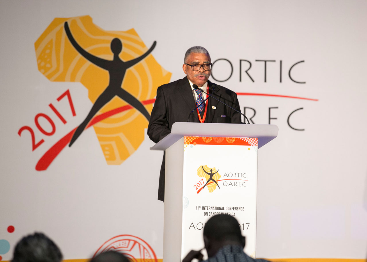 Professor Jean Marie Kabongo Mpolesha, Perezida w'umuryango AORTIC nawe ageza ijambo ku bitabiriye iyi nama