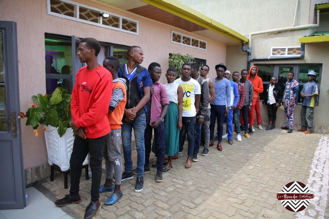 Urubyiruko ruba rwitabiriye ku bwinshi rugamije kwerekana impano zarwo