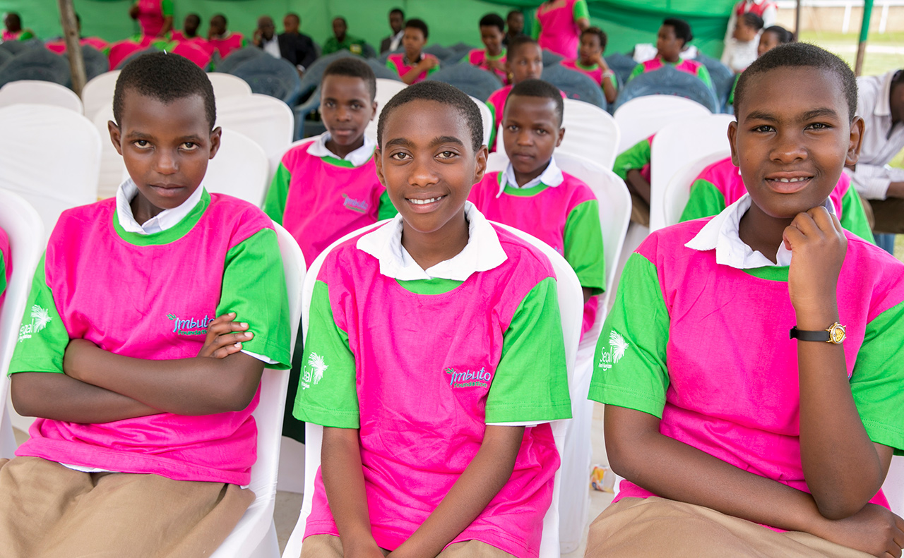 Bamwe mu bakobwa batsinze bo mu Karere ka Nyamagabe