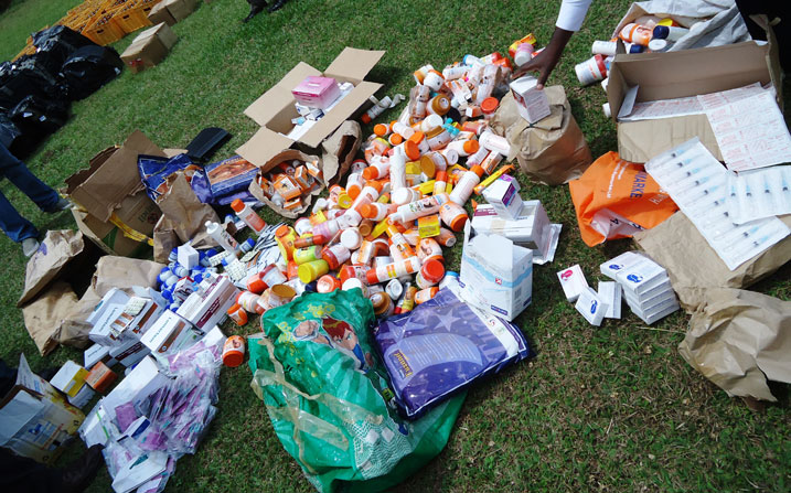 Amavuta yo kwisiga, imiti n'ibindi bintu byo kwa muganga bishobora kuba bigurishwa mu mavuriro yigenga ari ibyiganano.