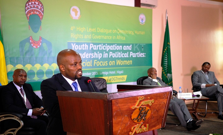 Ministiri Jean Philbert Nsengimana aganiriza Ihuriro nyafurika ku ruhare rwarwo mu iterambere.