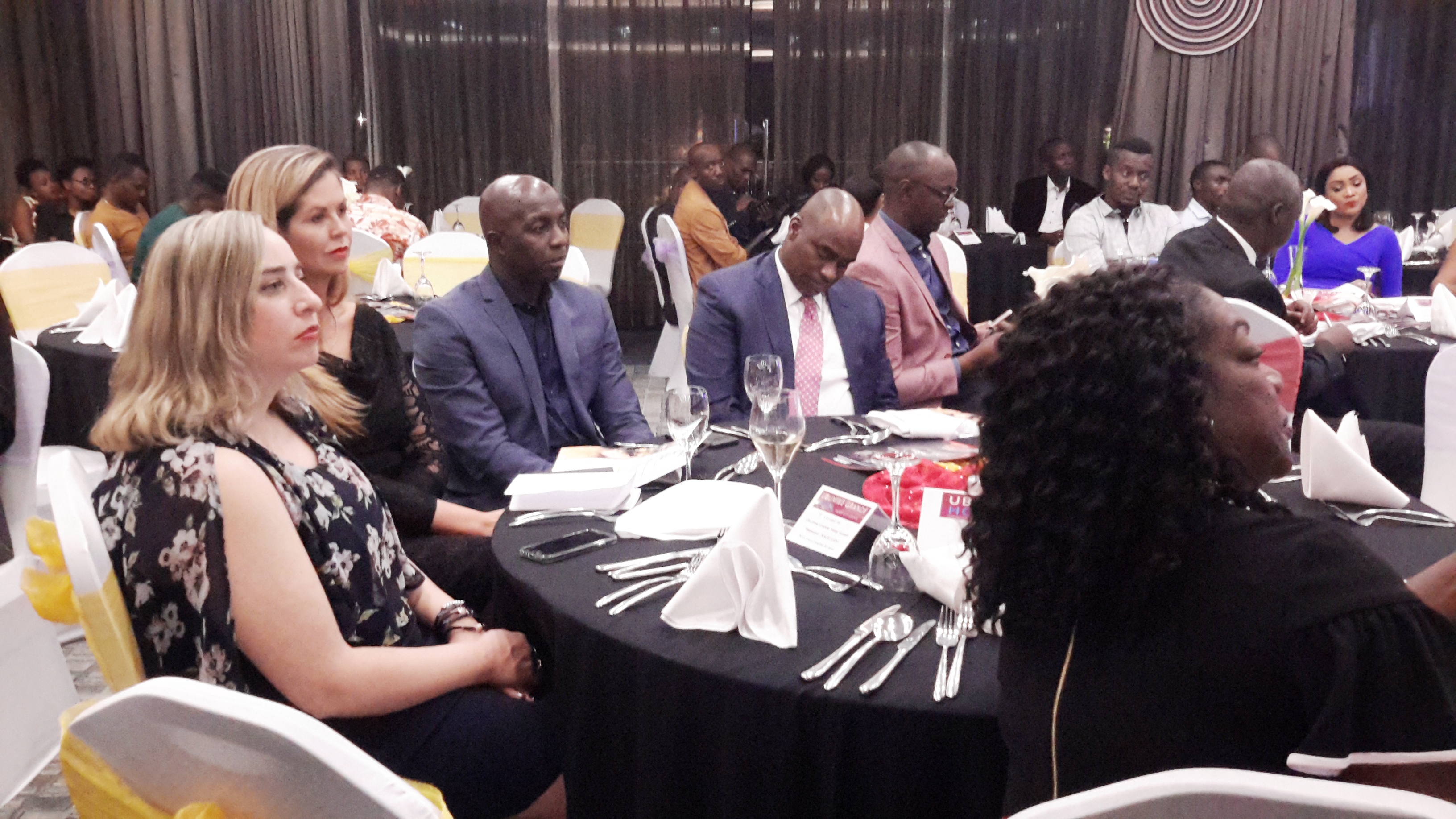 Abashoramari b'Abanyafurika baganiririye i Kigali uko bafatanya guteza imbere ubucuruzi mu bihugu byabo