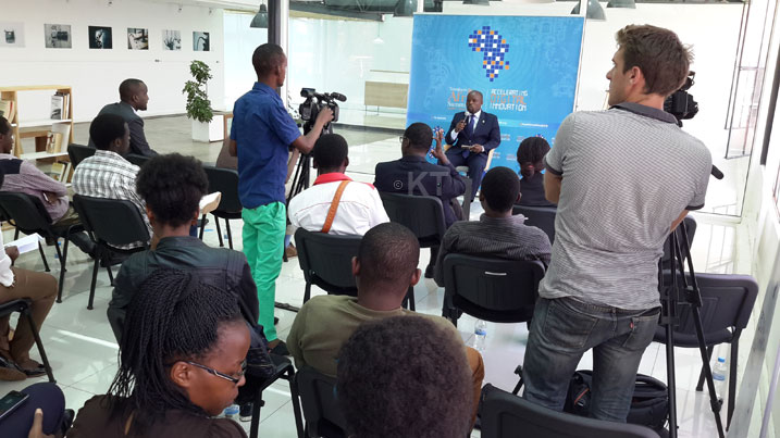 Ministiri Jean Philbert Nsengimana atangariza abanyamakuru iby'inama ya Transform Afurika itegerejwe mu kwezi gutaha.