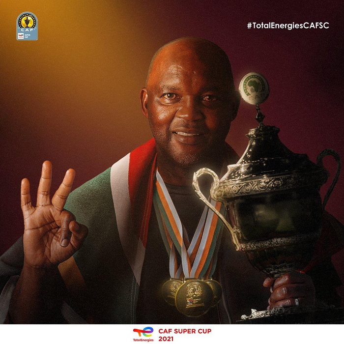 Mosimane amaze kuzuza ibikombe 3 bya Super Cup. nta wundi mutoza w'Umunyafurika urabigeraho