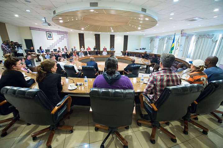 Craig Russell yavuze ko bishimira intambwe imaze guterwa mu bwiza bw'ikawa y'u Rwanda.