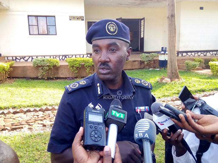 Umuvugizi wa Polisi y'u Rwanda ACP Theos Badege aganira n'itangazamakuru