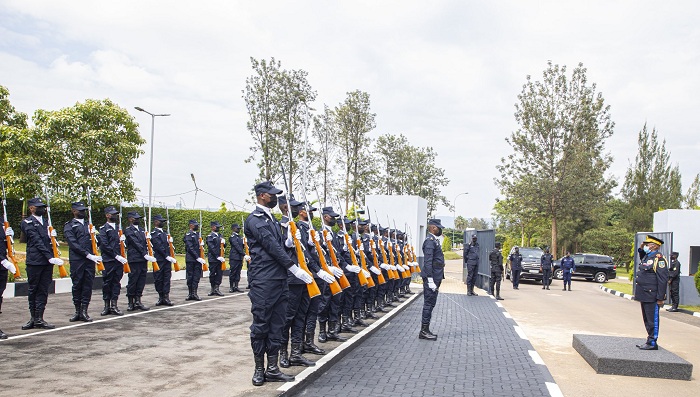 Gen Amuli yakiririwe ku cyicaro gikuru cya Polisi y