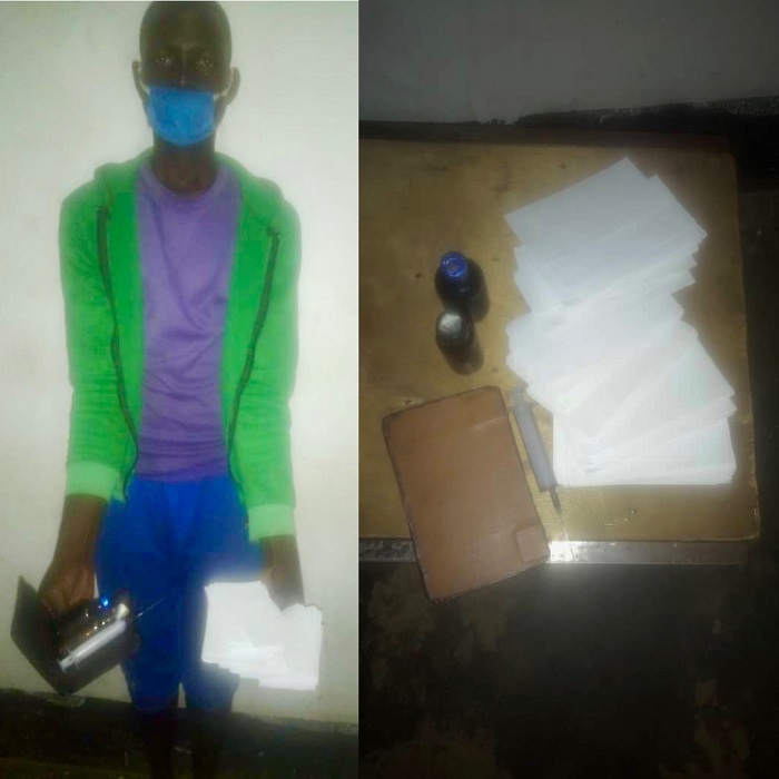 Iratwumva yafashwe afite ibikoresho yari agiye kwifashisha akora amafaranga y