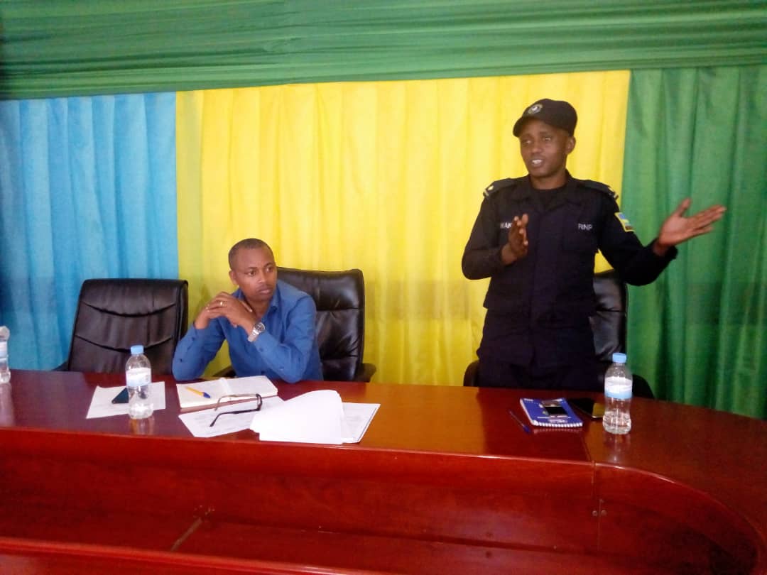 Polisi y'igihugu mu bikorwa ihuriramo n'abaturage na yo izafasha mu biganiro by'ubumwe n'ubwiyunge