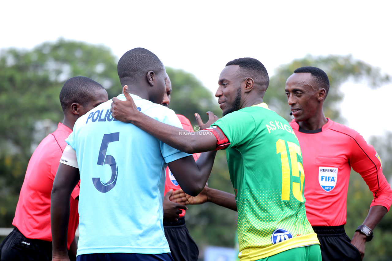 Umwungeri Patrick na Kayumba Soter bifurizanya amahirwe mbere yo guhatanira amanota atatu