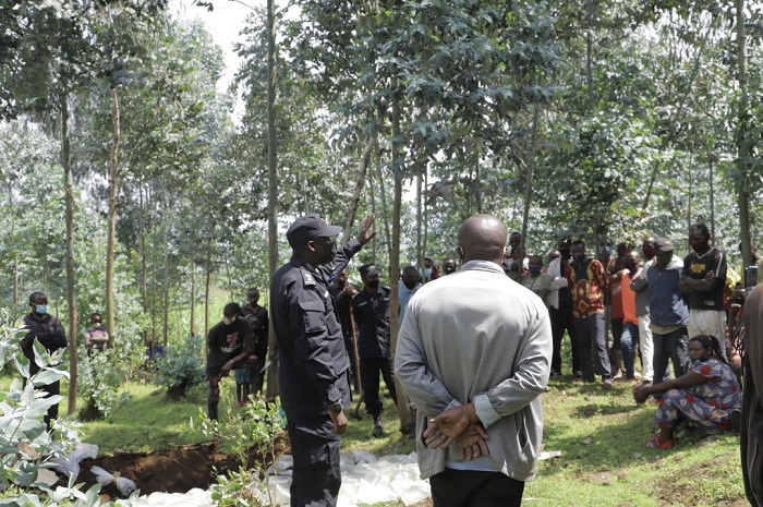 SSP Kanobayire yakanguriye abaturage kujya batanga amakuru y