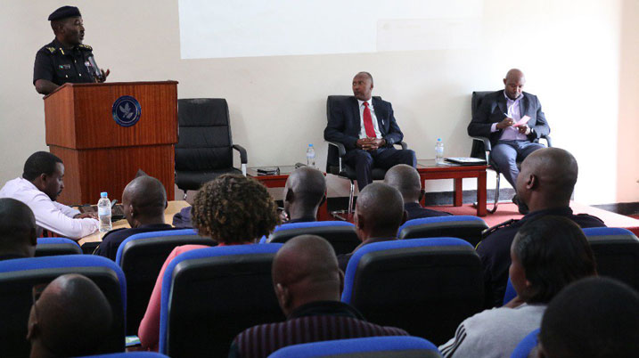 ACP Theos Badege abwira abayobozi b