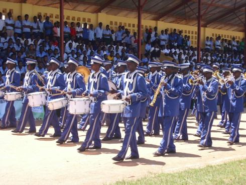 Uwo muhango wasusurukijwe n'itorero rya polisi y'igihugu.