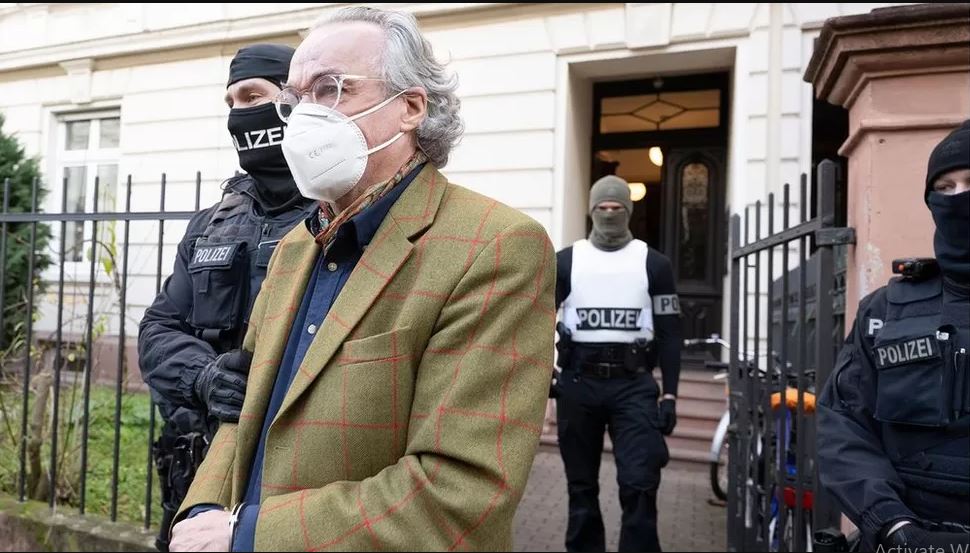 Prince Heinrich XIII, w